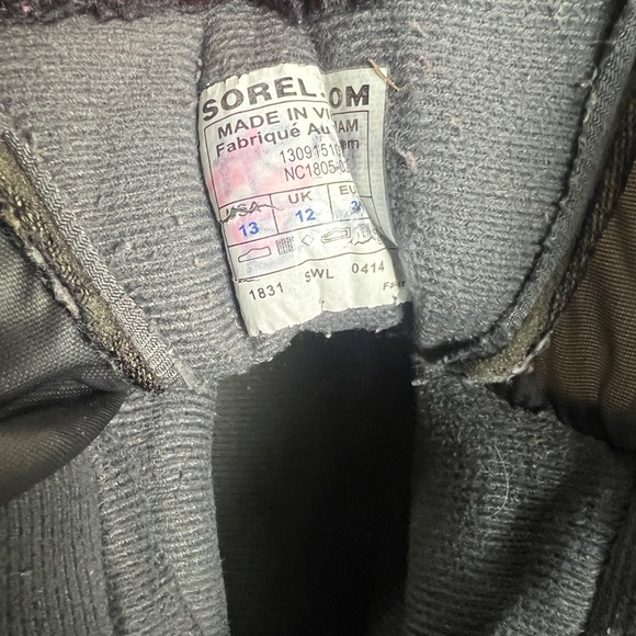 Kids sorel boots. - Picture 4 of 4